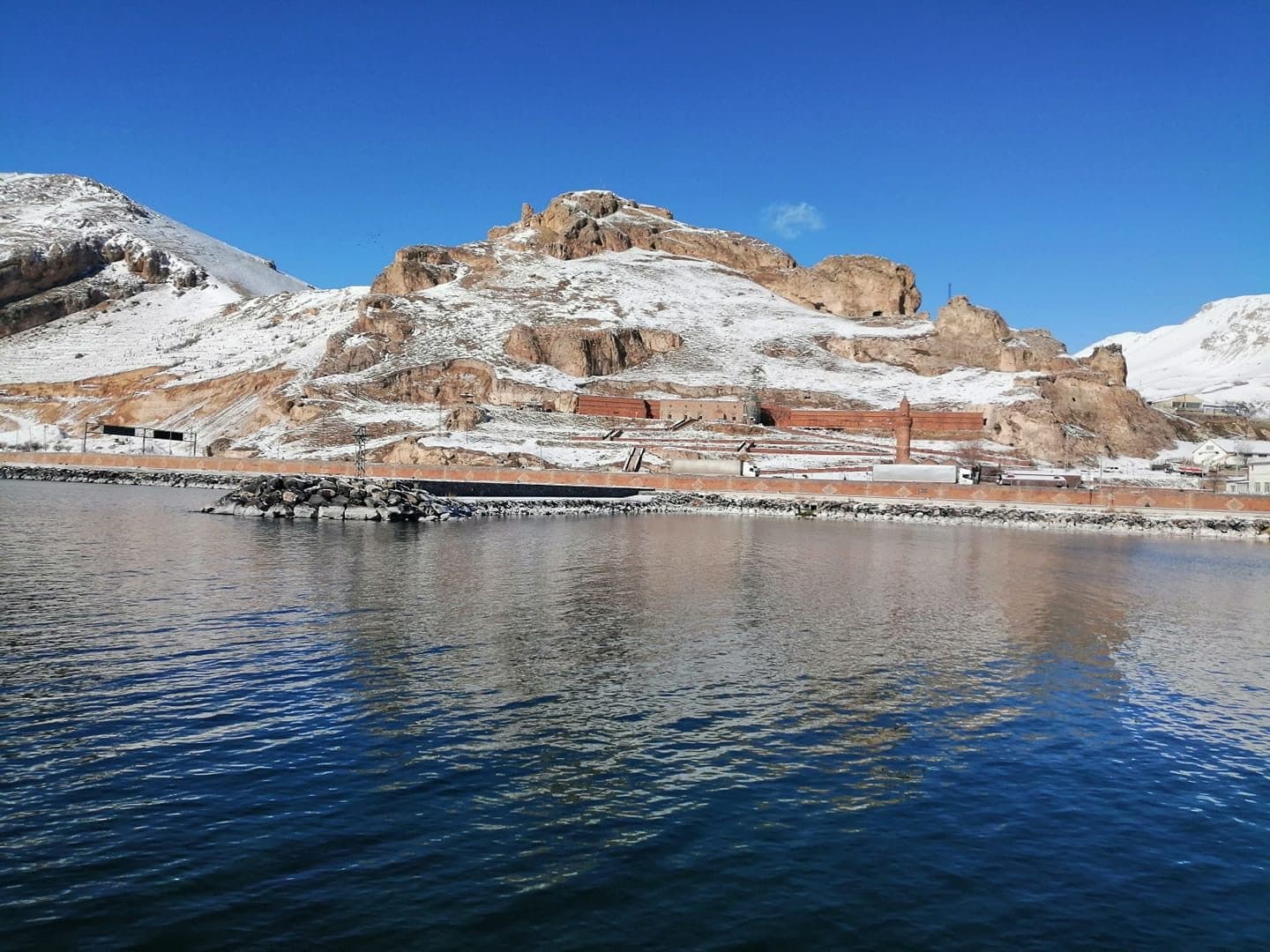 Bitlis Adilcevaz İskelesi & Balıkçı Barınağı — fotoğraf 2