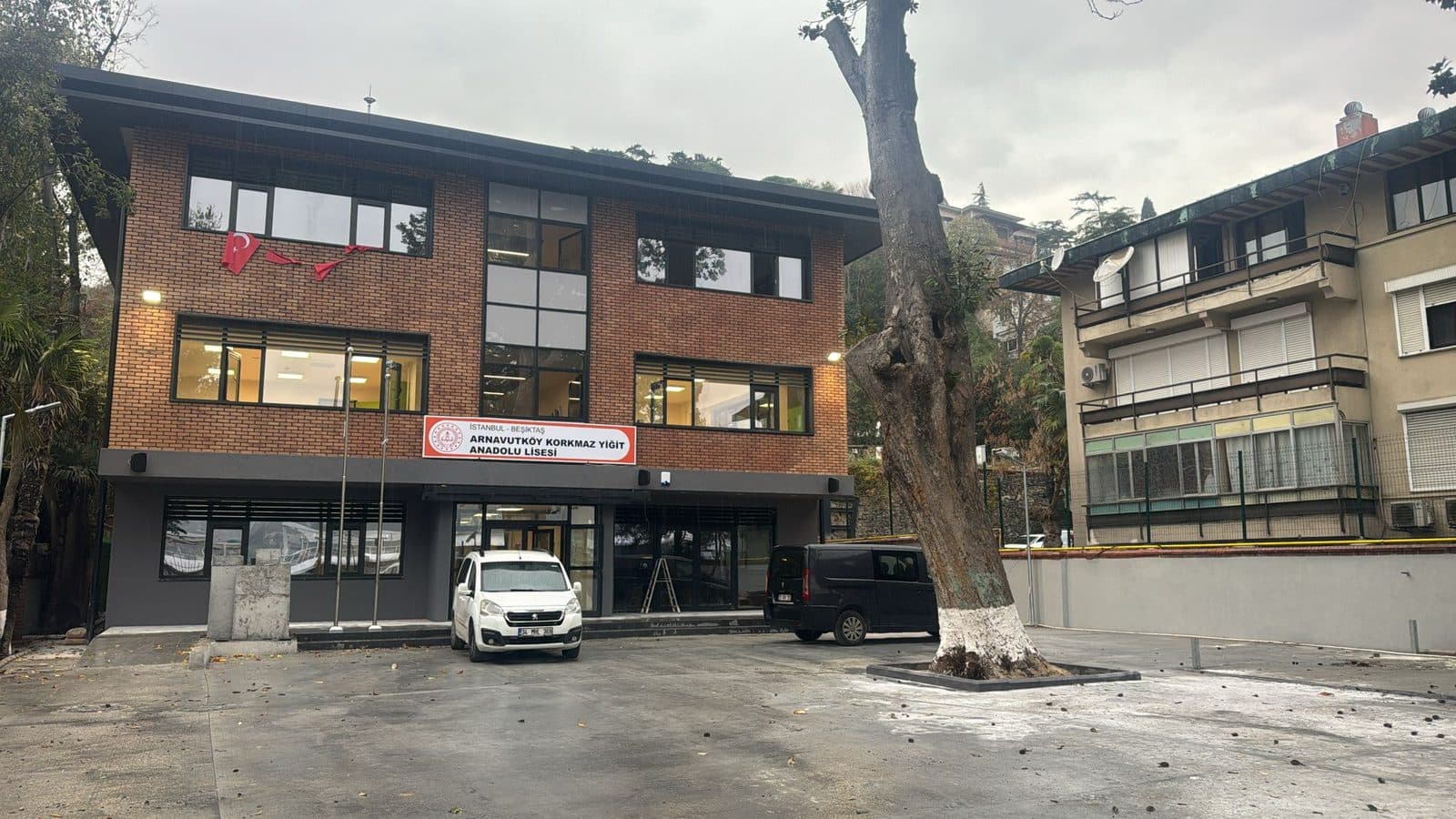Arnavutköy Korkmaz Yiğit Anadolu Lisesi — fotoğraf 3