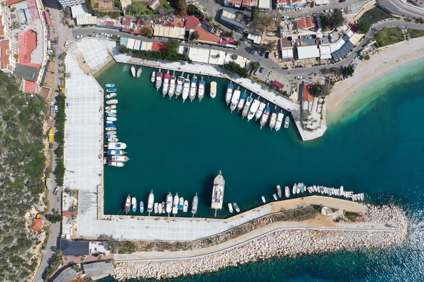 Antalya Kaş Balıkçı Barınağı Onarımı — fotoğraf 2